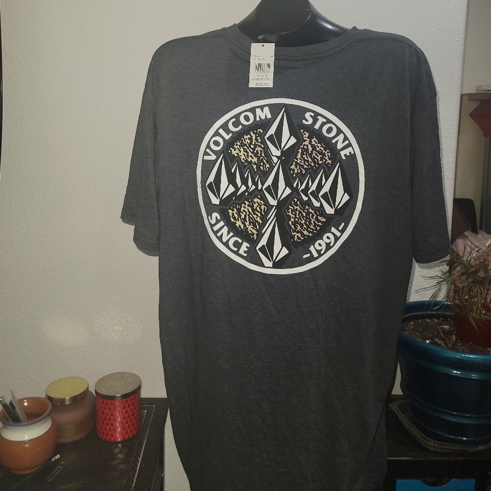 Volcom T-shirt - Picture 3 of 5